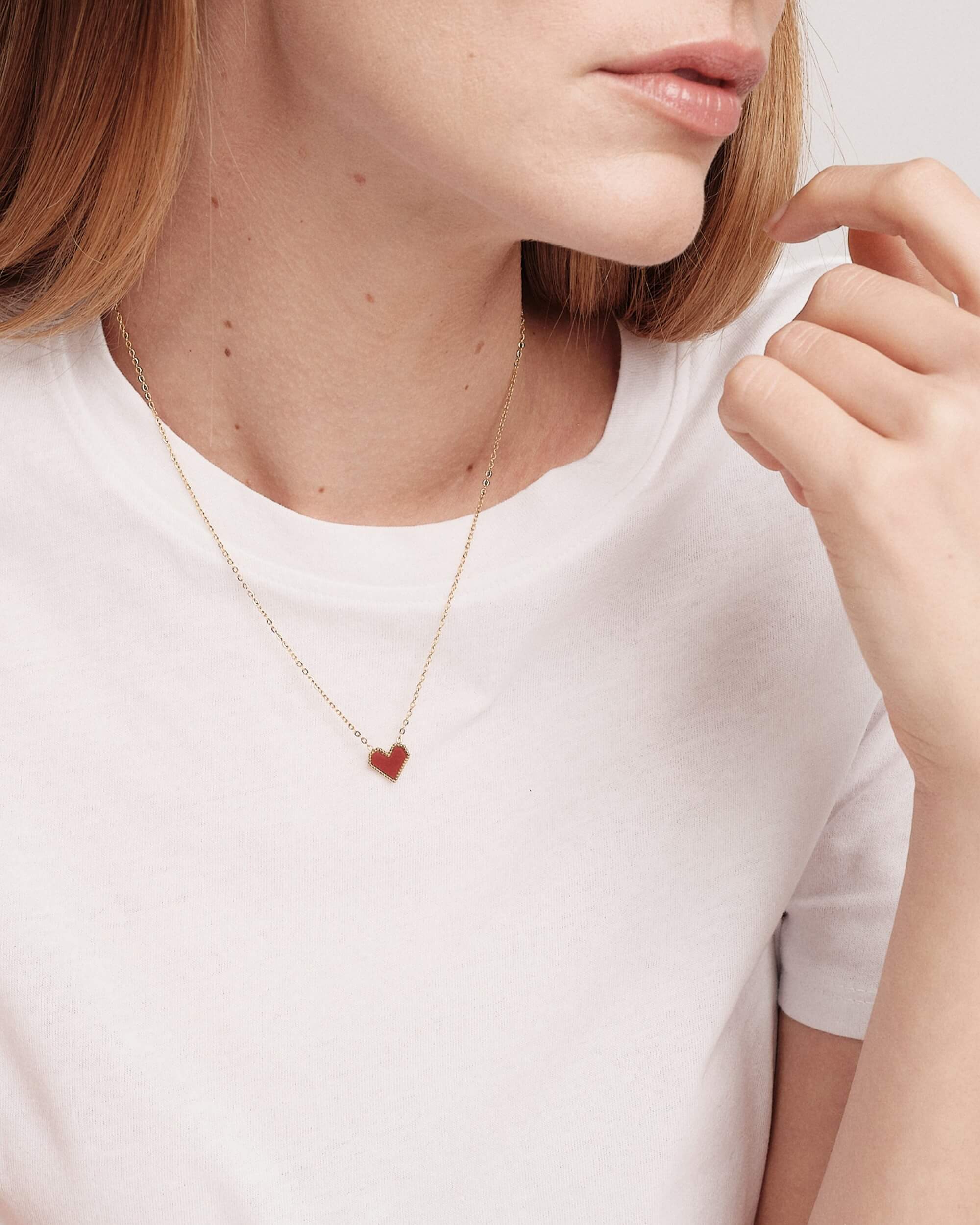 Collana a catena con pendente a Cuore Rosso